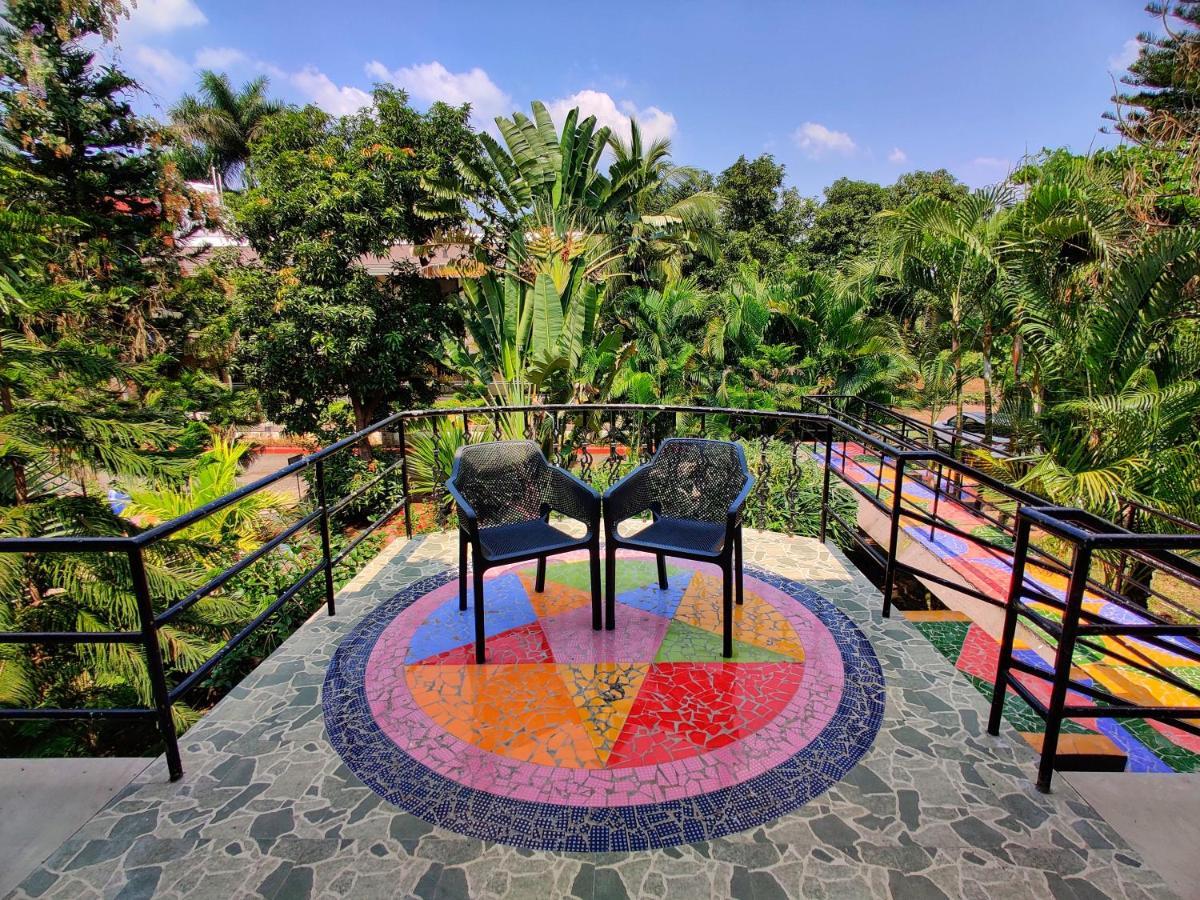 Hotel Anil Farmhouse Gir Jungle Resort Gírský les Exteriér fotografie
